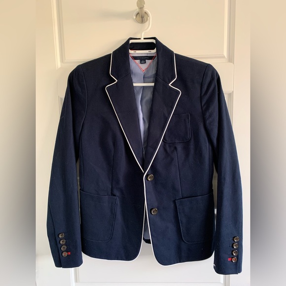 Tommy Hilfiger Jackets & Blazers - Tommy Hilfiger Blazer - Size 2